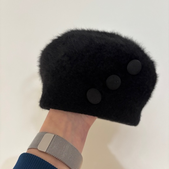 Vintage Kangol Black Angora Beret Hat - Picture 3 of 4